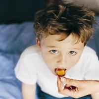 Народные рецепты лечения кашля у детей